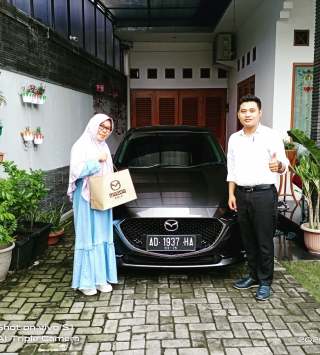 Dealer Mazda Surakarta