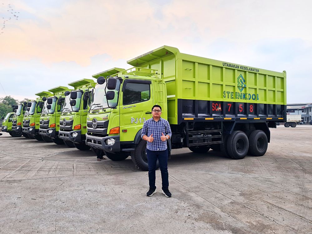 Hino MEDAN